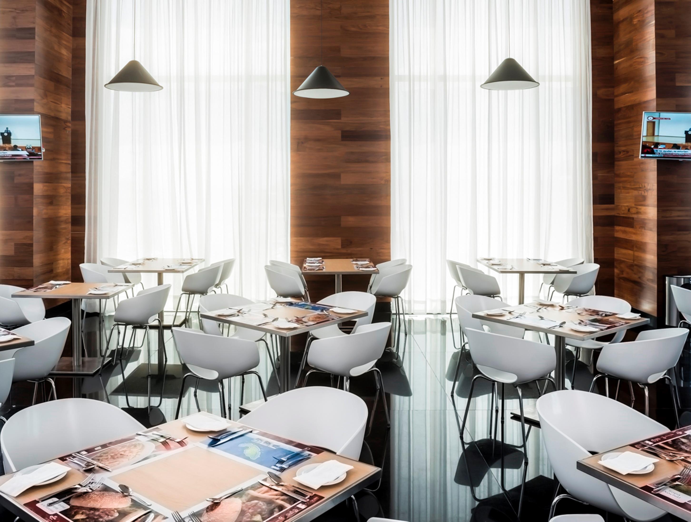 Fiesta Inn Mérida Εστιατόριο φωτογραφία
